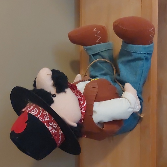 Vintage Animated Cowbay that Sings & Moves - Picture 4 of 6